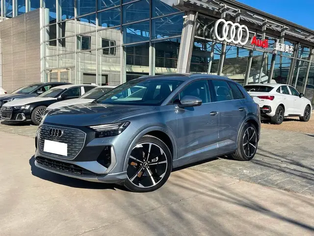 AUDI Q4 E-TRON 2023