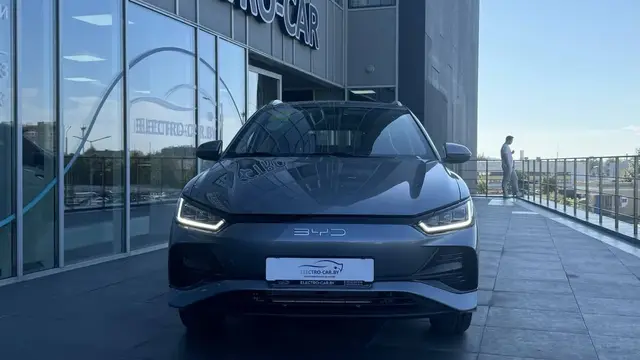 BYD E2 LUXURY MODEL 2025