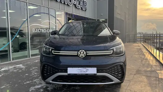 VOLKSWAGEN ID.6 2022