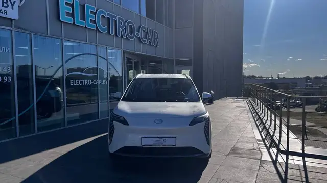 SMART EDITION WHITE 2025