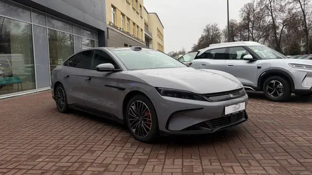 SMART VERSION 701KM EXCITEMENT DRIVING VERSION 701KM EXCITEMENT 2025