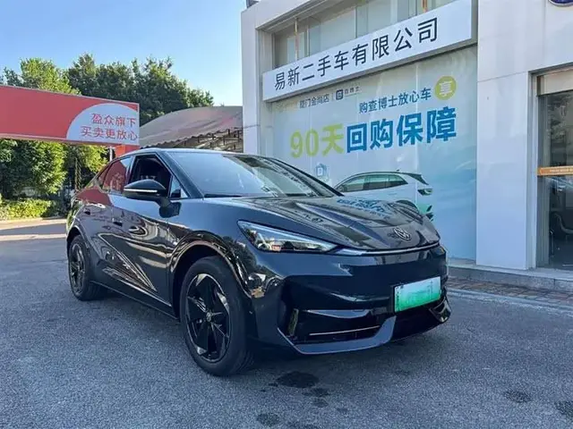 VOLKSWAGEN UNICRON 06 2025