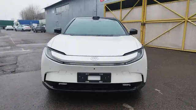 TOYOTA BZ5 550 PRO SMART 2025