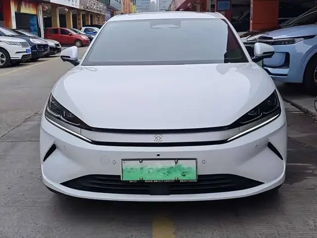 BYD QIN L 2025
