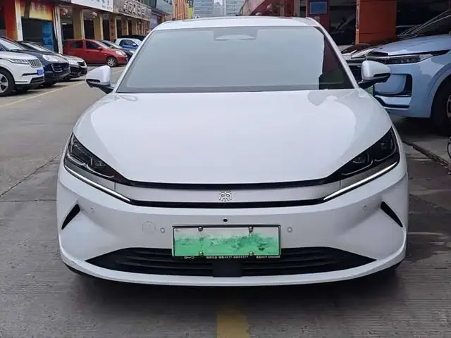 BYD QIN L 2025