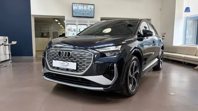 AUDI Q4 E-TRON CREATIVE EDITION 2025