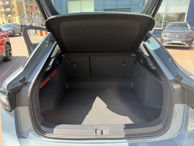 VOLKSWAGEN ID 2023