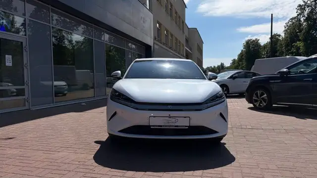 BYD QIN L 2025