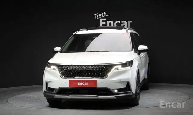 KIA CARNIVAL SIGNATURE 2023