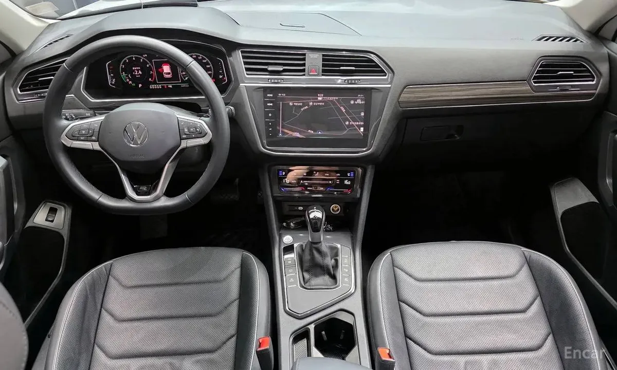 VOLKSWAGEN TIGUAN R-LINE 2 2023