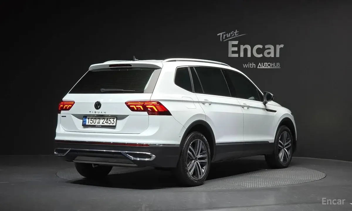 VOLKSWAGEN TIGUAN 2022
