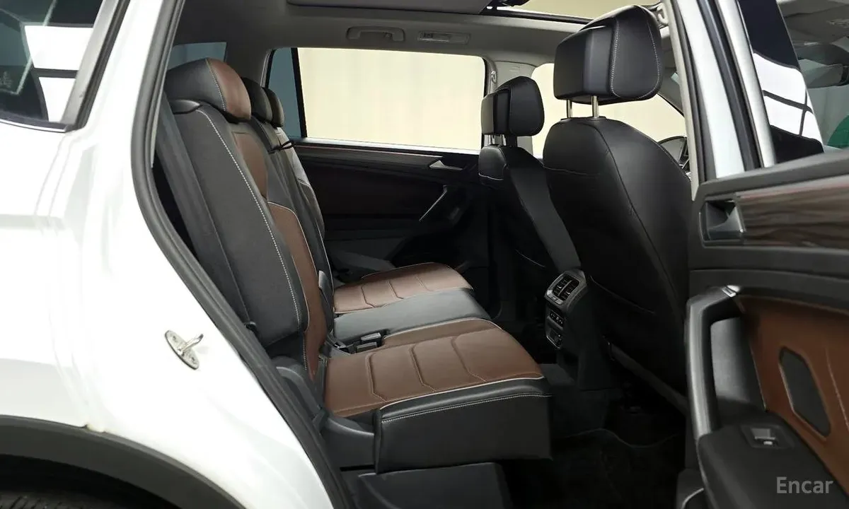 VOLKSWAGEN TIGUAN 2022