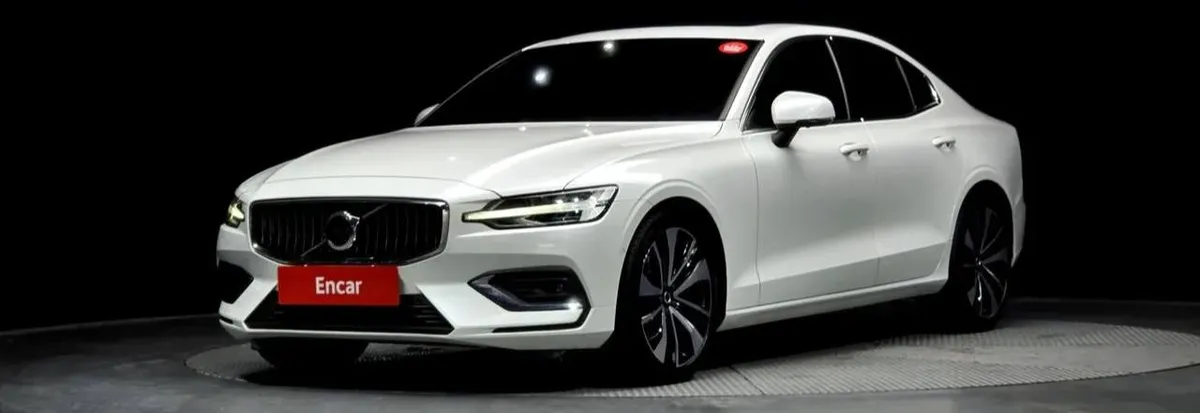 VOLVO S60 B5 2023
