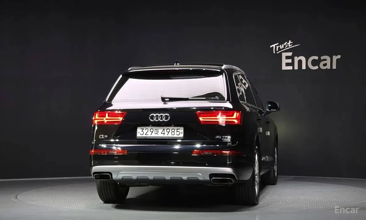 AUDI Q7 45TFSI 2019
