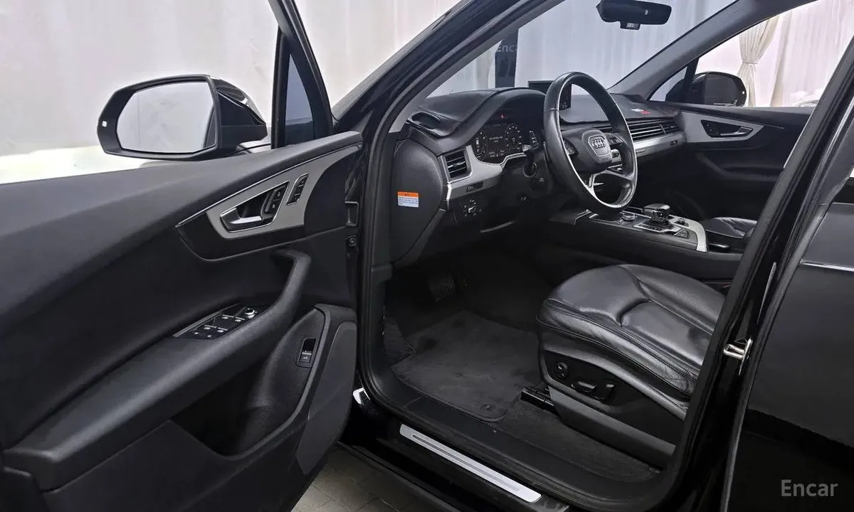 AUDI Q7 45TFSI 2019