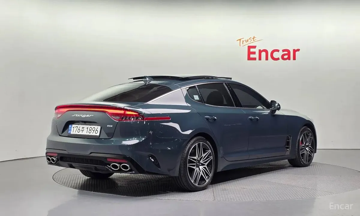 KIA STINGER 2022