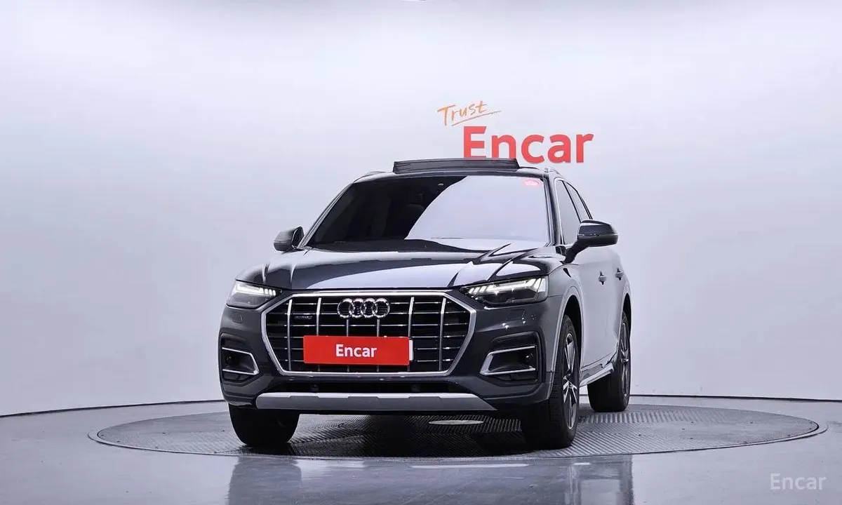 AUDI Q5 45 TFSI 2021