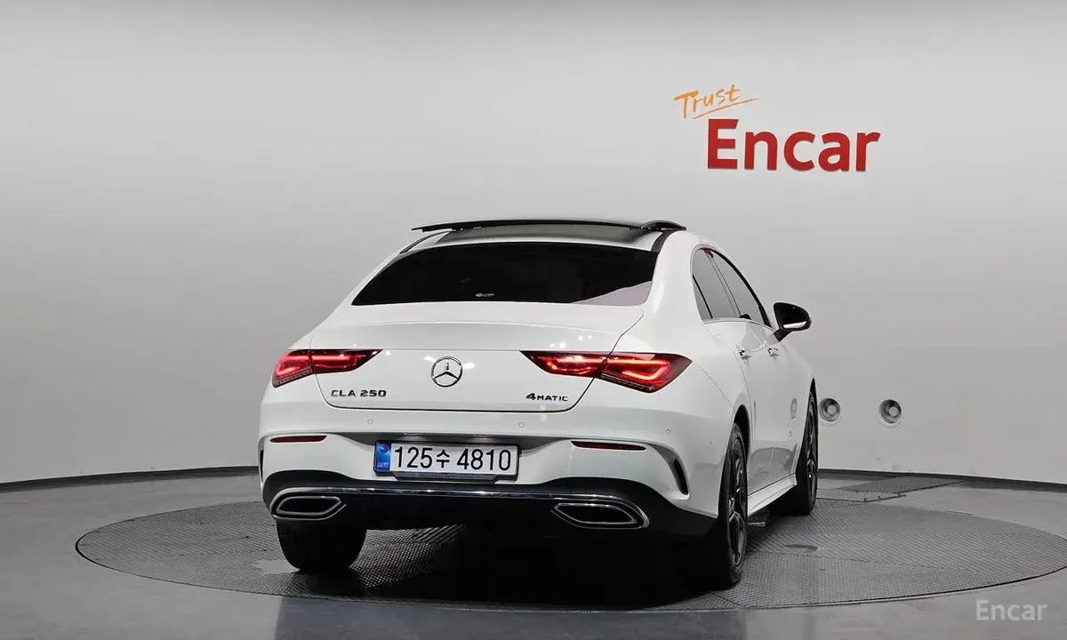 MERCEDES-BENZ CLA250 4MATIC 2023