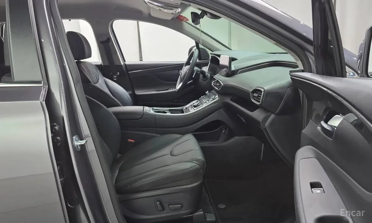 HYUNDAI SANTA FE 4WD 2022