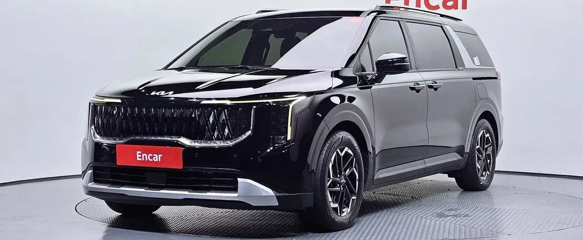 KIA CARNIVAL 2024