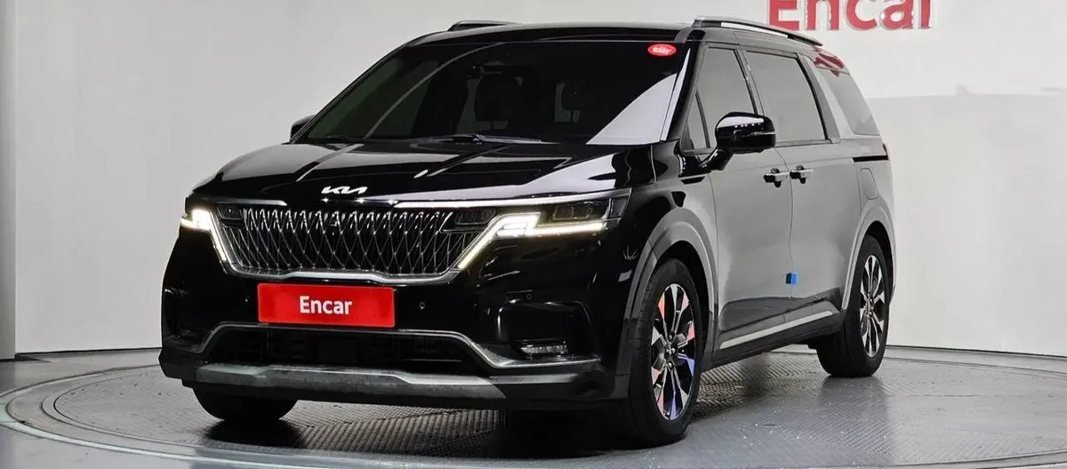 KIA CARNIVAL NOBLESSE 2022
