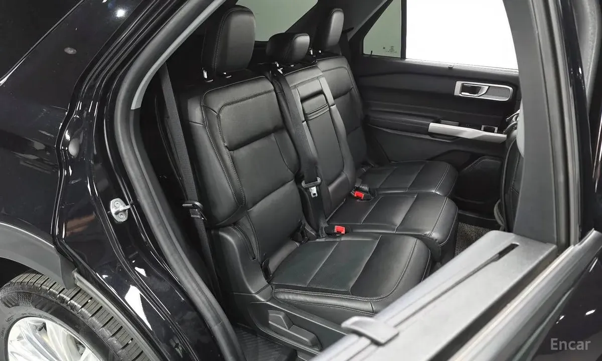 FORD EXPLORER 4WD 2022