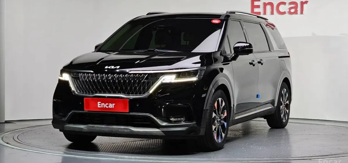 KIA CARNIVAL NOBLESSE 2022