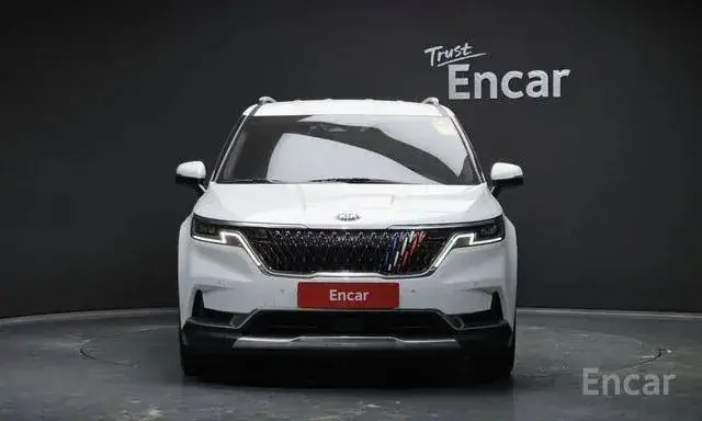 KIA CARNIVAL NOBLESSE 2021