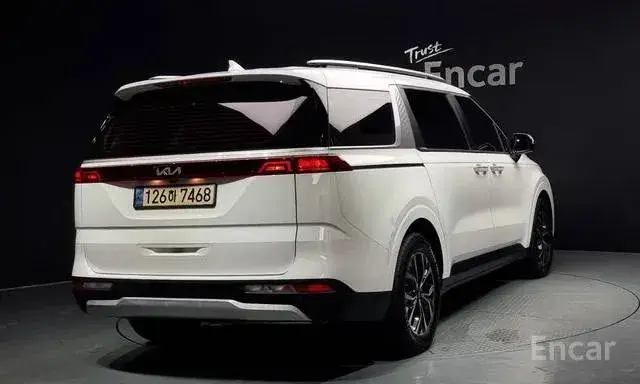 KIA CARNIVAL 2022