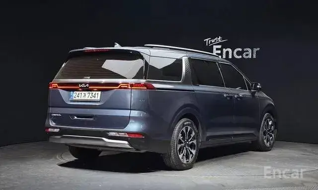 KIA CARNIVAL 2022
