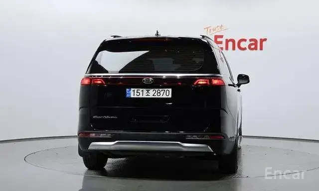KIA CARNIVAL SIGNATURE 2021