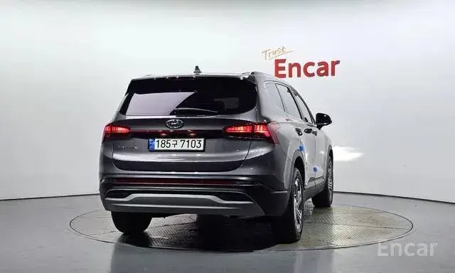 HYUNDAI SANTA FE 2WD 2021