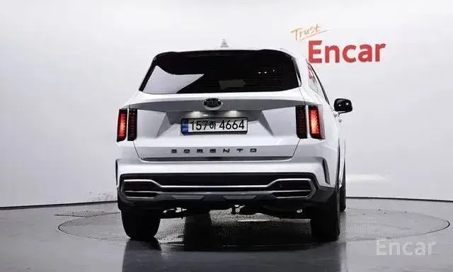 KIA SORENTO 2WD 2021