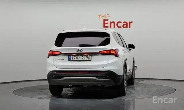 HYUNDAI SANTA FE 2WD 2021