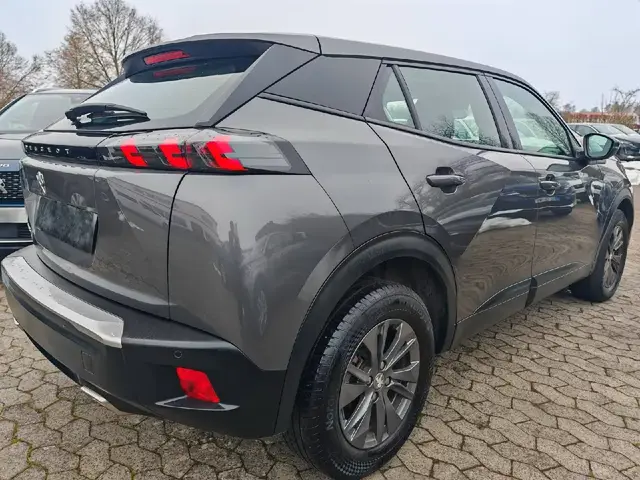 PEUGEOT 2008 2022