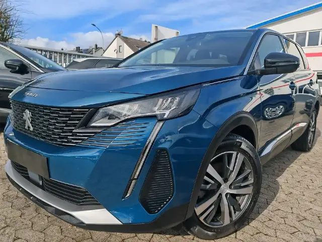 PEUGEOT 5008 2022