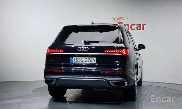 AUDI Q7 45 TDI 2021