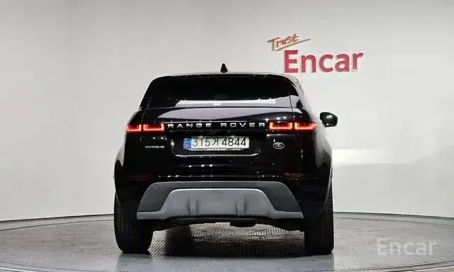 LAND ROVER EVOQUE 2021
