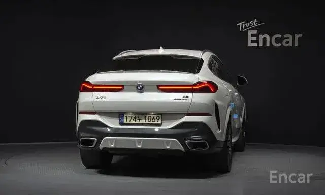 BMW X6 40I 2022