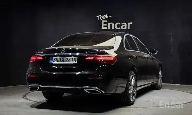MERCEDES-BENZ E350 4MATIC 2021