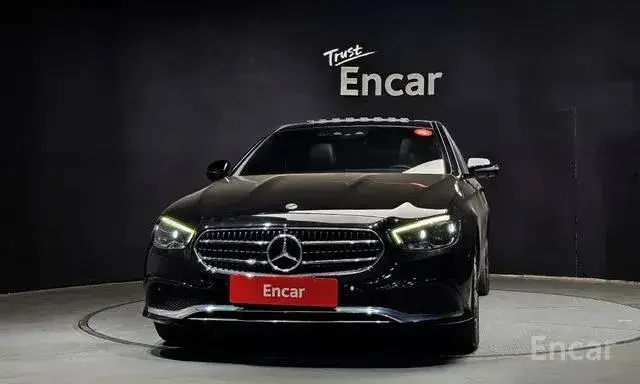 MERCEDES-BENZ E350 4MATIC 2021