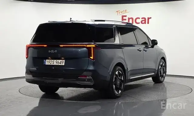 KIA CARNIVAL NOBLESSE 2024