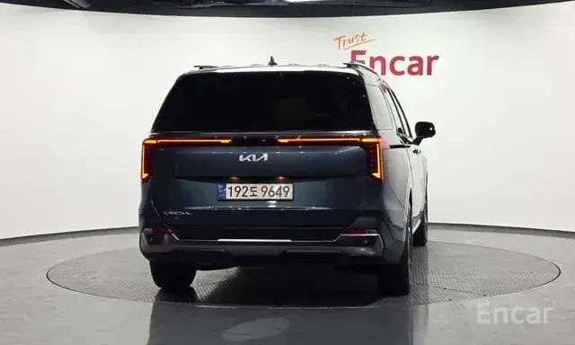 KIA CARNIVAL NOBLESSE 2024