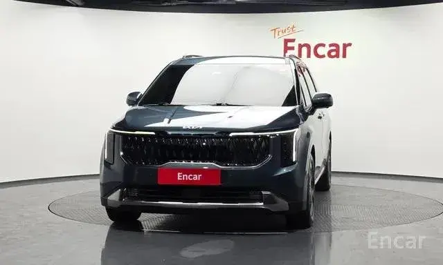 KIA CARNIVAL NOBLESSE 2024