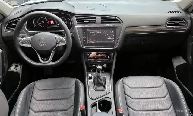 VOLKSWAGEN TIGUAN R-LINE 2 2023