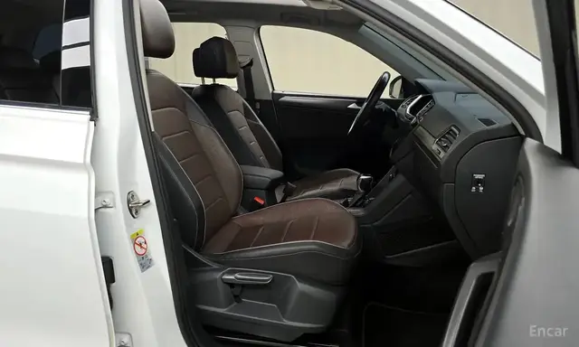 VOLKSWAGEN TIGUAN 2022