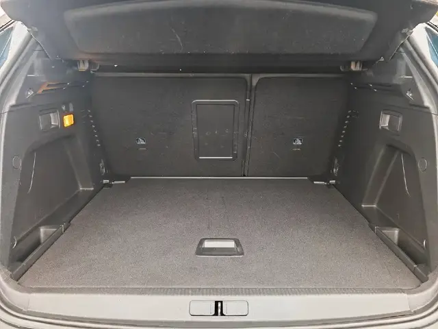 PEUGEOT 3008 2023