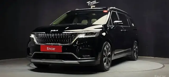 KIA CARNIVAL SIGNATURE 2022