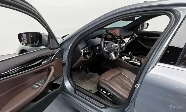 BMW 530I M XDRIVE 2022