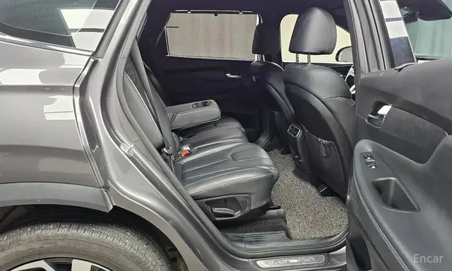HYUNDAI SANTA FE 2WD 2021
